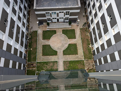 Biltmore Homes Estate estate near Valencia Garden Estate - 0.8km away