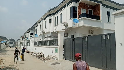 Riverstone Estate estate near Westend Estate - 0.5km away